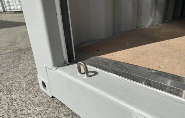 12ft opslagcontainer met vorkzakken en oproldeur - Afbeelding 5