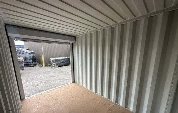 12ft opslagcontainer met vorkzakken en oproldeur - Afbeelding 6