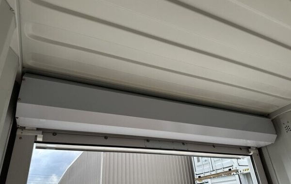 12ft opslagcontainer met vorkzakken en oproldeur - Afbeelding 4